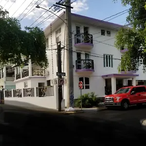 https://hm-suites.greaterantilleshotels.net